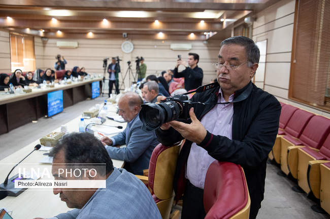 نشست خبری سخنگوی دولت با خبرنگاران قزوینی 