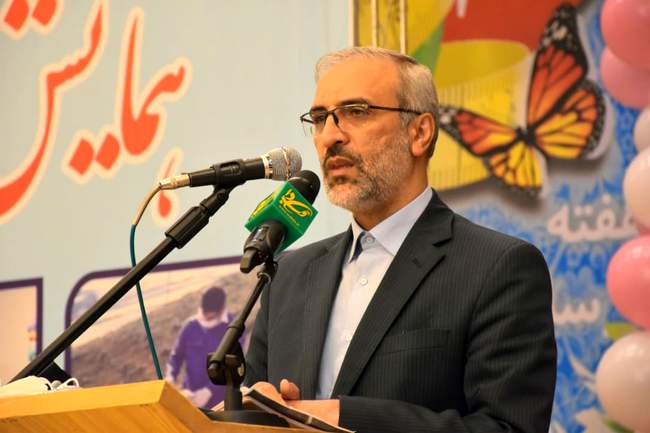 همایش تجلیل از مدافعان سلامت در اردبیل+عکس