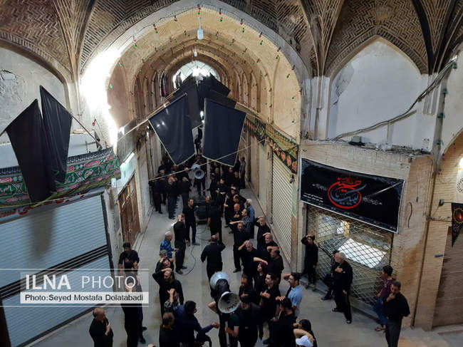 عزاداری مردم دارالمومنین کاشان در تاسوعای حسینی  