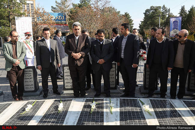 تجدید میثاق شهردار جدید تهران با آرمان های امام راحل و شهدا