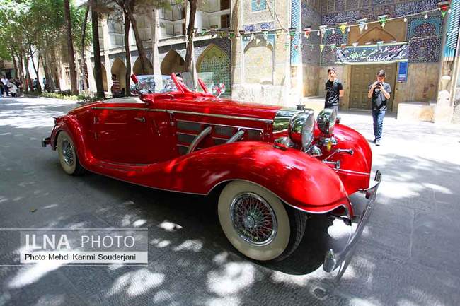 نمایش ماشینهای کلاسیک در اصفهان 