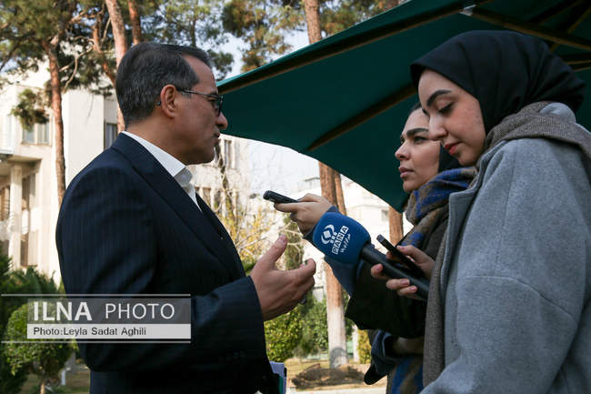 حاشیه جلسه هیات دولت - ۲۶ آذر