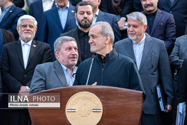  حاشیه جلسه هیات دولت