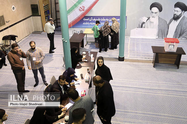 مرحله دوم انتخابات چهاردهمین دوره ریاست جمهوری در حسینه جماران