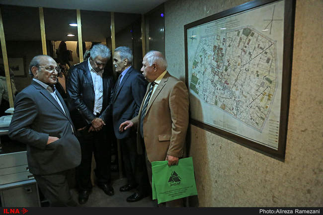 مراسم رونمایی از کتاب خاطرات ناصر ملک مطیعی