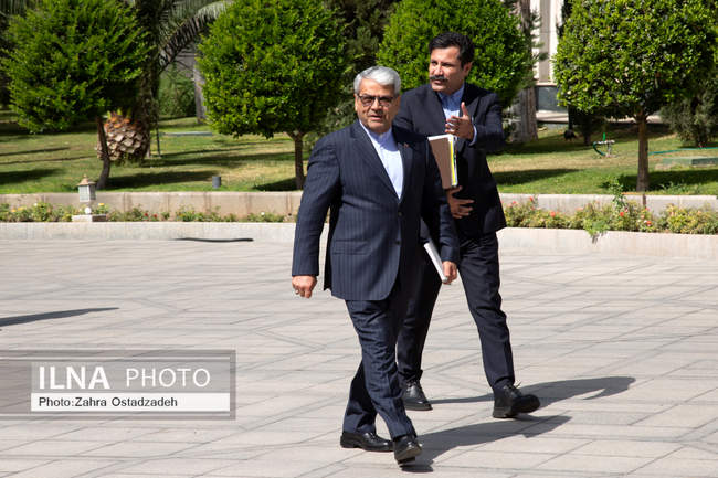 حاشیه جلسه هیات دولت - ۲ مهر