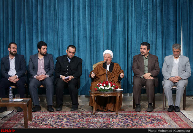 دیدار جمعی از فعالان رسانه‌ای با آیت الله هاشمی رفسنجانی