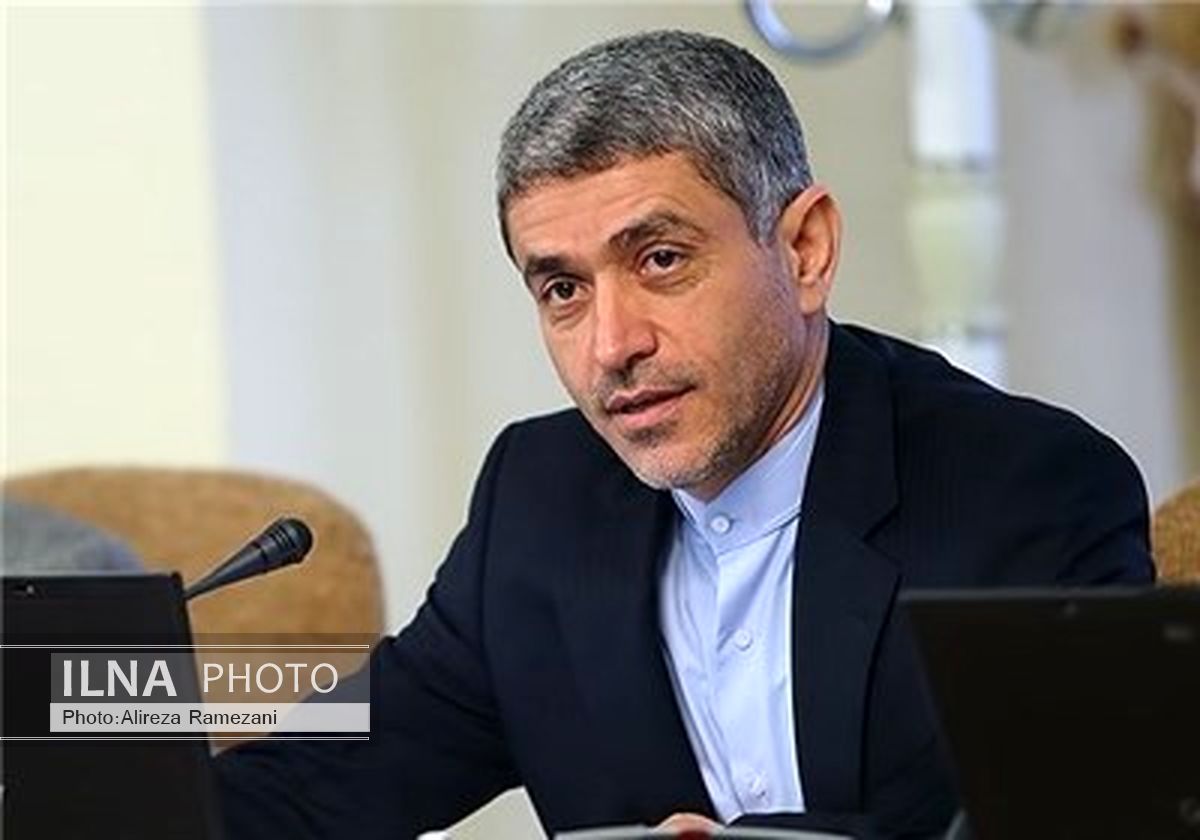 کاهش ذخیره قانونی بانک ها به صورت تدریجی/ اجرایی شدن برنامه جامع مالیاتی تا پایان امسال