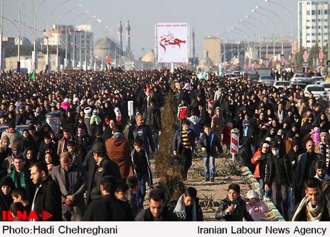 مراسم پیاده روی عزاداران حسینی