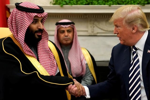U.S. senators press Saudi officials to put oil cut in motion