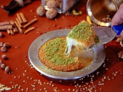 طرز تهیه شیرینی کنافه عربی، دسر معروف و خوشمزه لبنانی