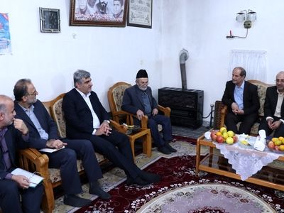 دیدار استاندار گیلان با خانواده شهدای دانش‌آموز