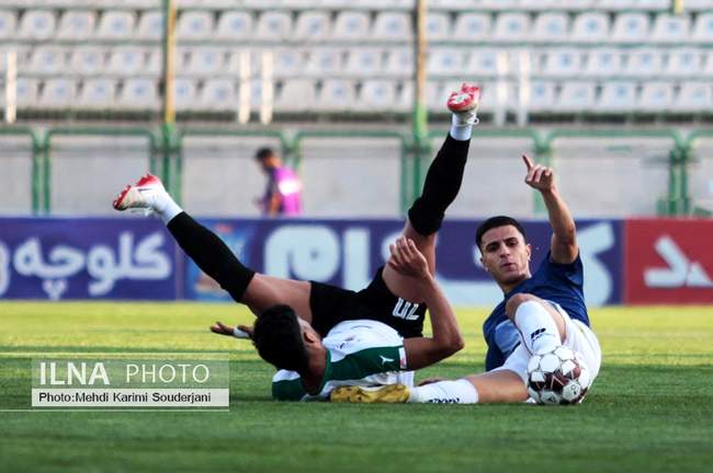 تساوی تیم فوتبال ذوب آهن اصفهان مقابل ملوان انزلی