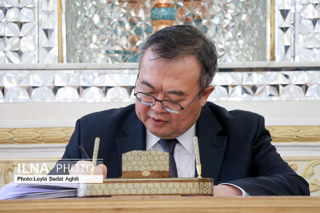 دیدار لیو جیان چائو با وزیر امور خارجه کشورمان