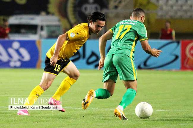 برد سپاهان برابر صنعت نفت آبادان 