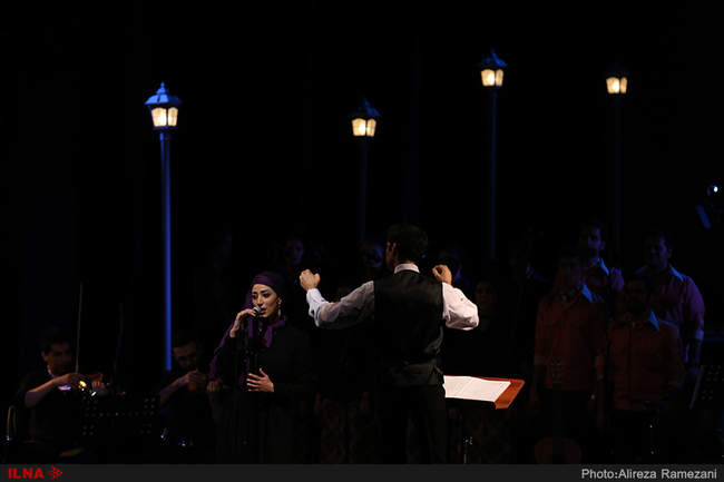 کنسرت ترانه های قدیمی به رهبری نیما فاتحی