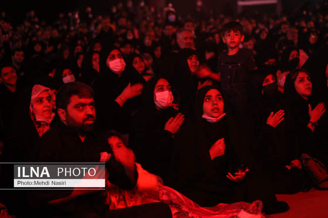 مراسم احیای شب بیست و یکم رمضان در ستاد فرماندهی انتظامی تهران بزرگ