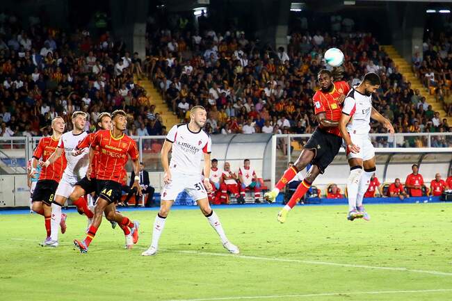 US Lecce v AC Milan - Serie A (13)