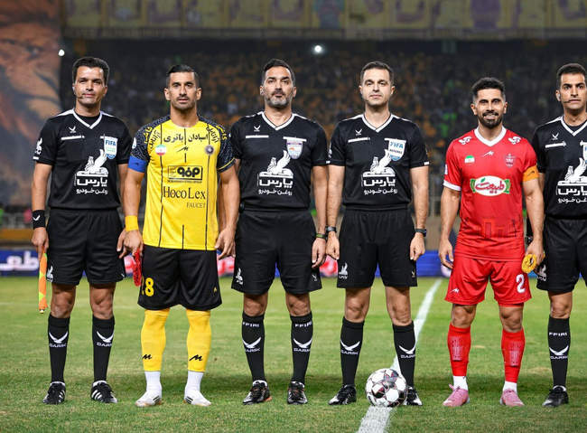 گزارش تصویری دیدار سپاهان و پرسپولیس