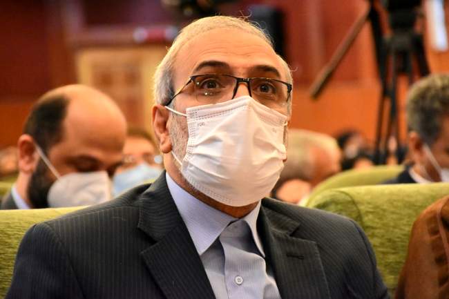 همایش تجلیل از مدافعان سلامت در اردبیل+عکس