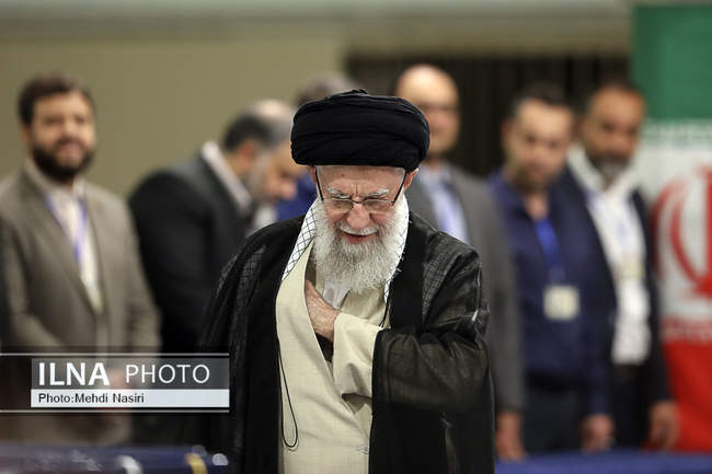 حضور رهبر معظم انقلاب در چهاردهمین دوره انتخابات ریاست جمهوری 