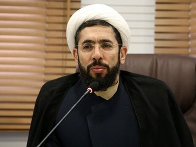 حوزه و دانشگاه در کنار هم اهداف انقلاب را محقق می‌کنند