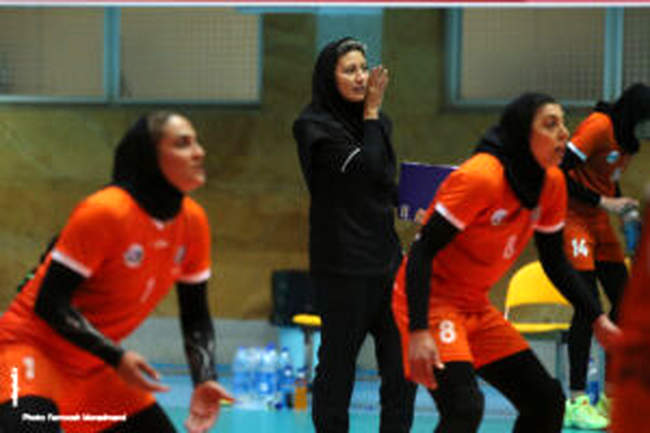 گزارش تصویری دیدار سایپا تهران و باریج اسانس کاشان