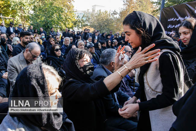 مراسم تشییع پیکر هادی مرزبان