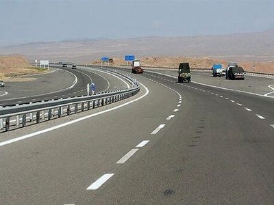 کاهش ۴۰ درصدی تردد در محورهای مواصلاتی استان کرمانشاه