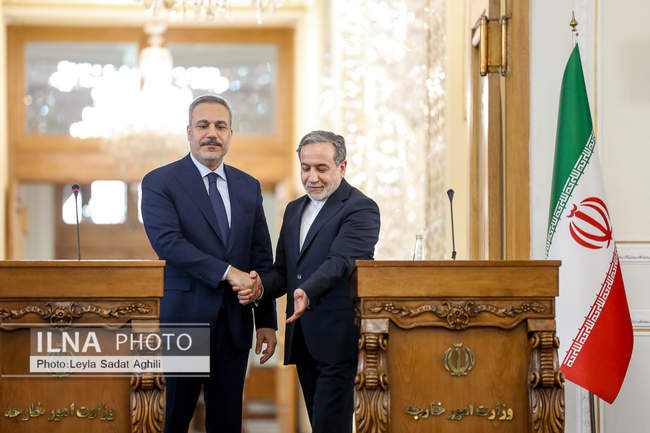 دیدار وزرای امور خارجه ایران و ترکیه