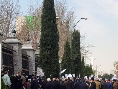 اعتراض ذی‌نفعان صندوق هما به تصمیم دولت/ نمایندگان مجلس به بند واگذاری رای ندهند