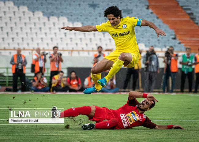 لیگ برتر خلیج فارس:‌پرسپولیس۱ - پارس جنوبی جم ۰