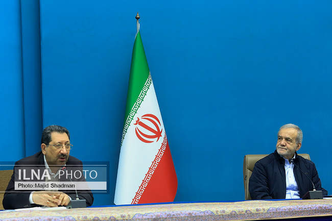 افتتاح و بهره برداری از طرح های وزارت صمت و وزارت راه و شهرساز 