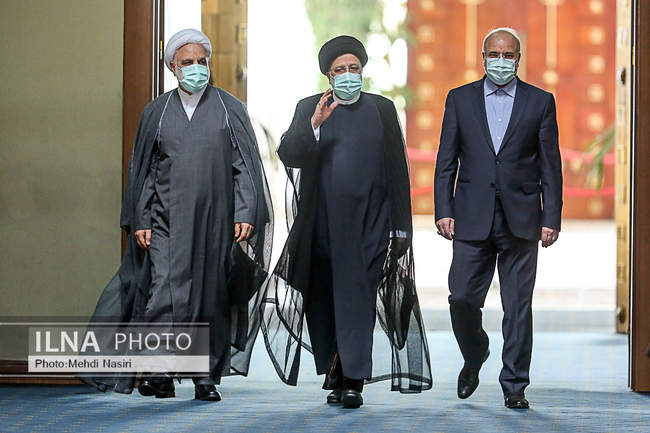 همایش سراسری قوه قضائیه با حضور سران سه قوه	