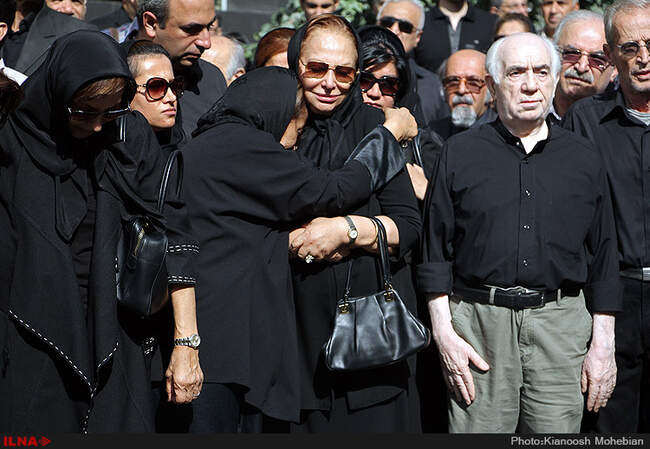 مراسم تشییع پیکر عبدالرحیم جعفری بنیانگذار انتشارات امیرکبیر