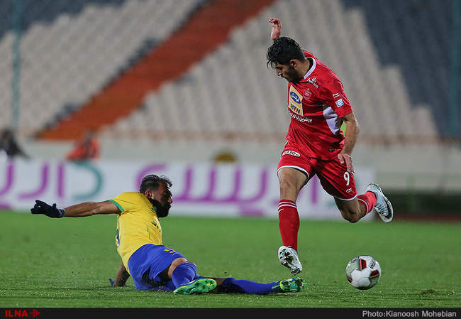 لیگ برتر فوتبال / دیدار پرسپولیس و صنعت نفت آبادان