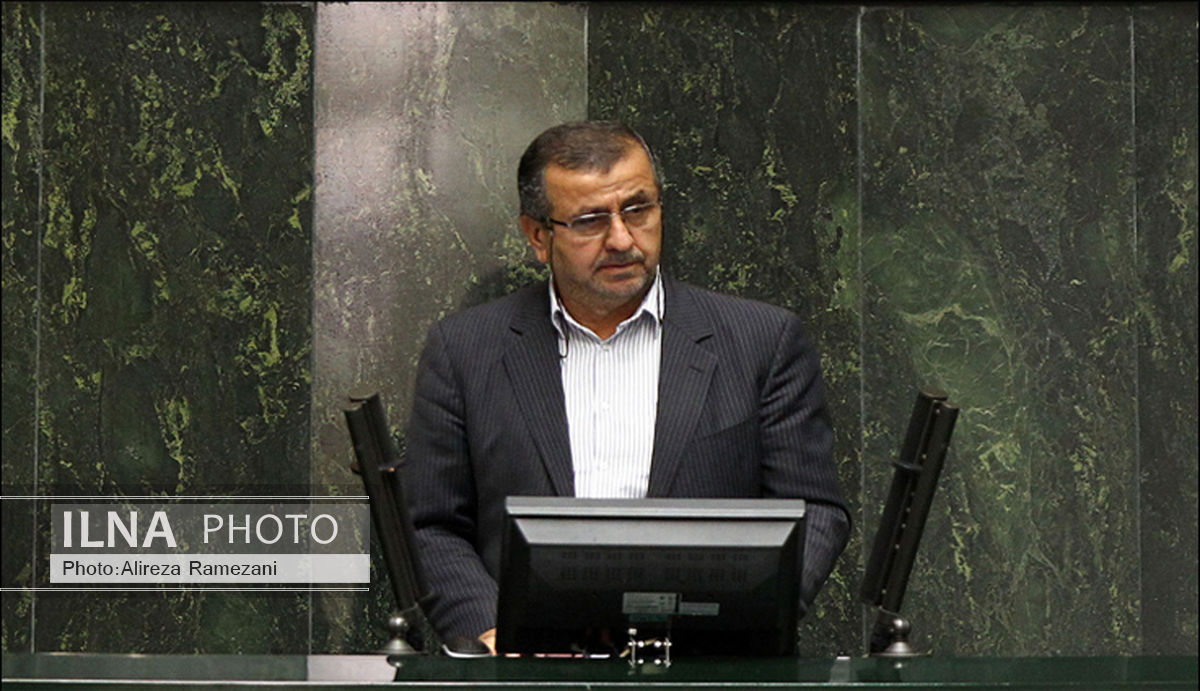 سرمایه‌گذار را درگیر کاغذبازی و پاسکاری در ادارات کردیم