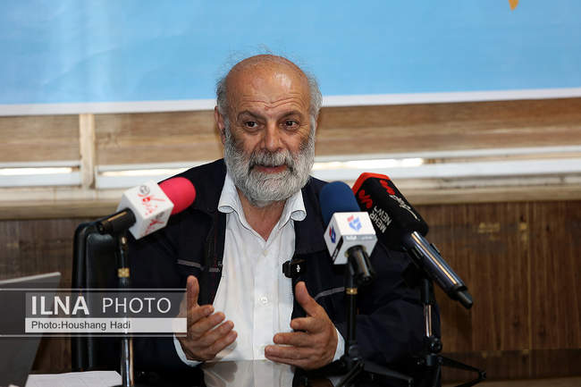 نشست خبری دبیر کل خانه کارگر به مناسبت هفته کارگر 