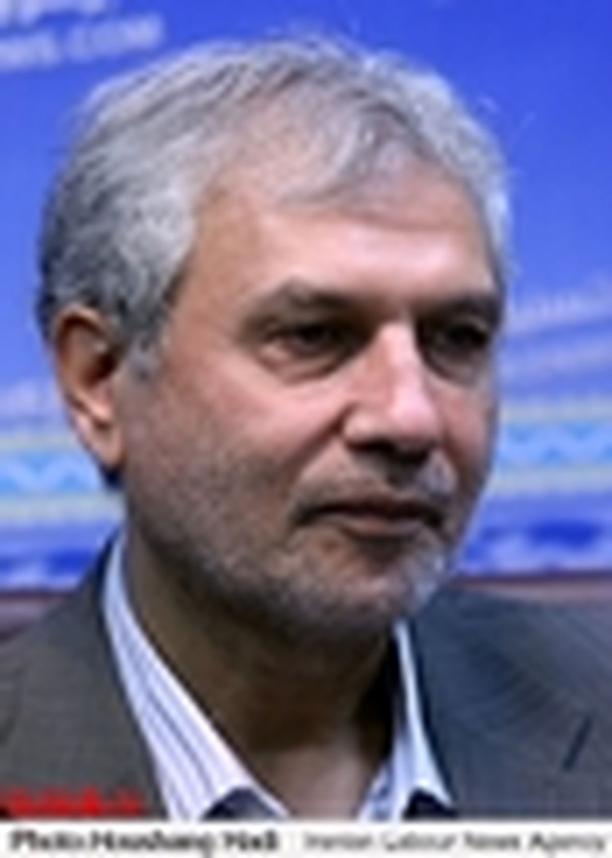 اعتبار دفترچه‌های بیمه با پرداخت بدهی‌ها تامین می‌شود / بدهی ۶۰ هزار میلیاردی دولت قبلی به صندوق‌های‌بیمه‌ای