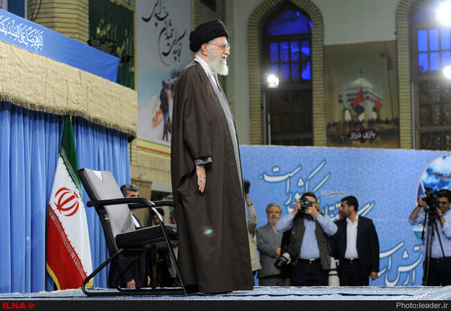 دیدار جمعی از فرماندهان و کارکنان ارتش با رهبرمعظم انقلاب اسلامی