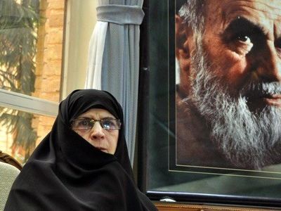 تسلیت دختر امام خمینی به مناسبت درگذشت آیت الله حائری شیرازی