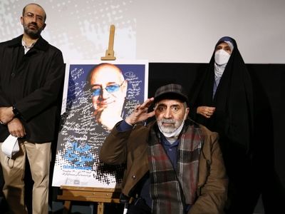 دو هفته بعد از ساخت «احمد بای» سکته کردم/ امید به نمایش فیلم قهرمان الجزایری در ایران
