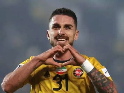 لوژکیا با گل مقابل نسف، صدرنشین گلزنان آسیا شد