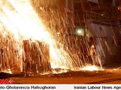 کارگران کارخانه پروفیل ساوه به کار خود بازگشتند