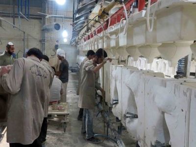 توسعه مدارس در جوار کارخانجات در راستای تولید مهارت و ایجاد اشتغال