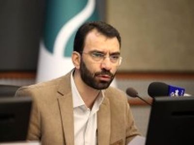 ارائه گزارش عملکرد مدیرعامل سازمان منطقه آزاد کیش در حوزه ورزش
