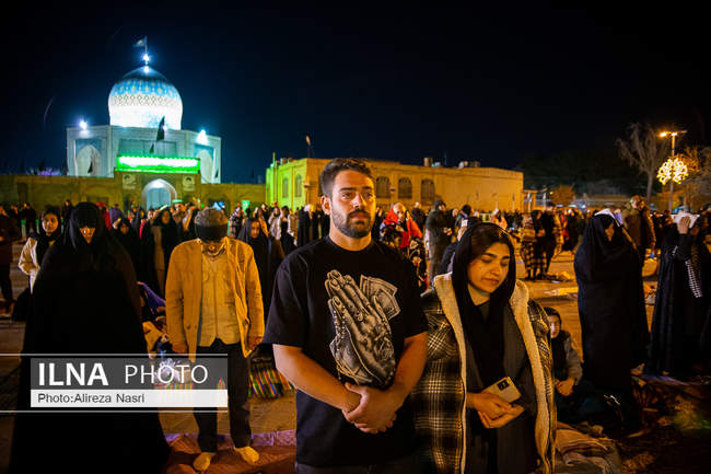 احیای شب بیست و سوم رمضان در امام‌زاده حسین (ع) قزوین