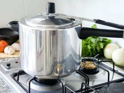 نکات مهی که باید حین استفاده از زودپز رعایت کنید