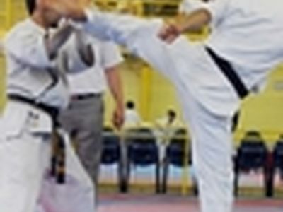 حسینی: جامعه کاراته باید اختلافات را کنار بگذارند / کاراته دارد ضربه می‌خورد