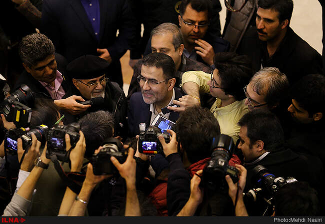 حاشیه روزدوم فیلم فجر به همراه مراسم فرش قرمز فیلمهای یک شهروند کاملامعمولی، جشن تولد، دلبری و آخرین بارکی سحررادیدی